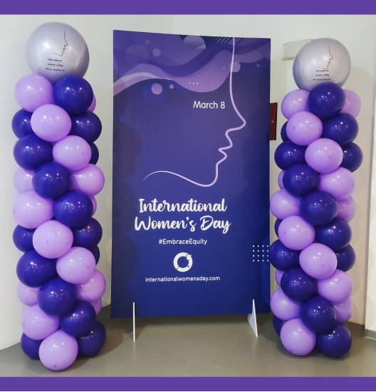 CG01 - Columnas Espirales de Globos para una Decoración de Eventos Impresionante