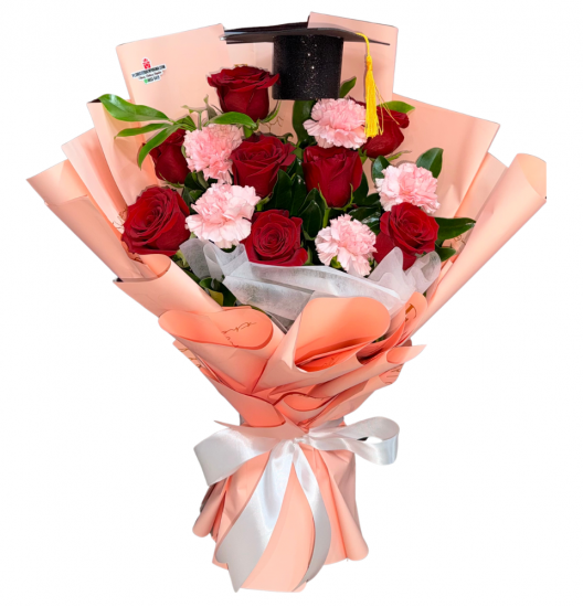 GRAD11-Ramo de Graduación con Rosas Rojas y Birrete Decorativo